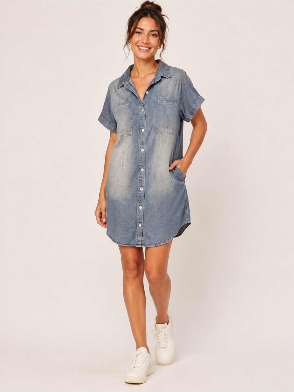 Cupshe Washed Blue Denim Button-Front Mini Shirt Dress With Pockets.
